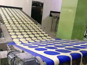 Входное отверстие в духовой камере